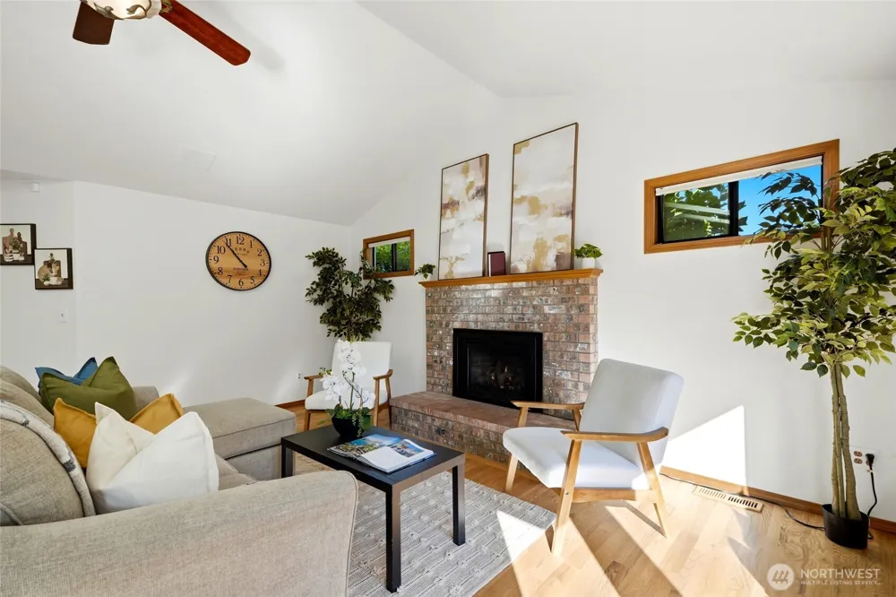 4006 Moody Place Mount Vernon, WA 98274