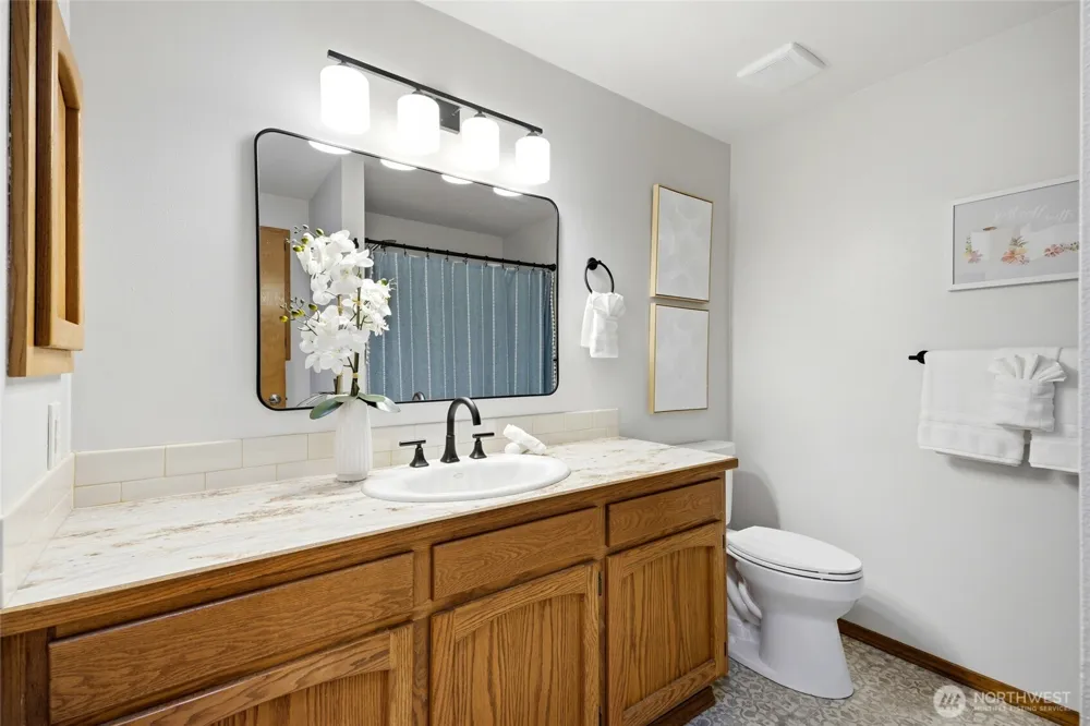4006 Moody Place Mount Vernon, WA 98274