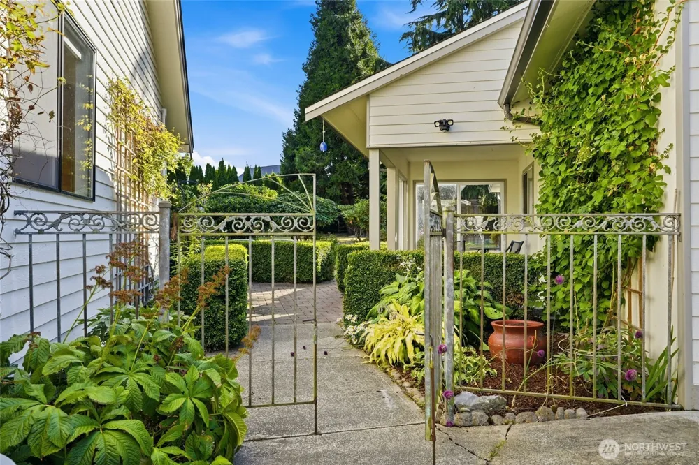 4006 Moody Place Mount Vernon, WA 98274