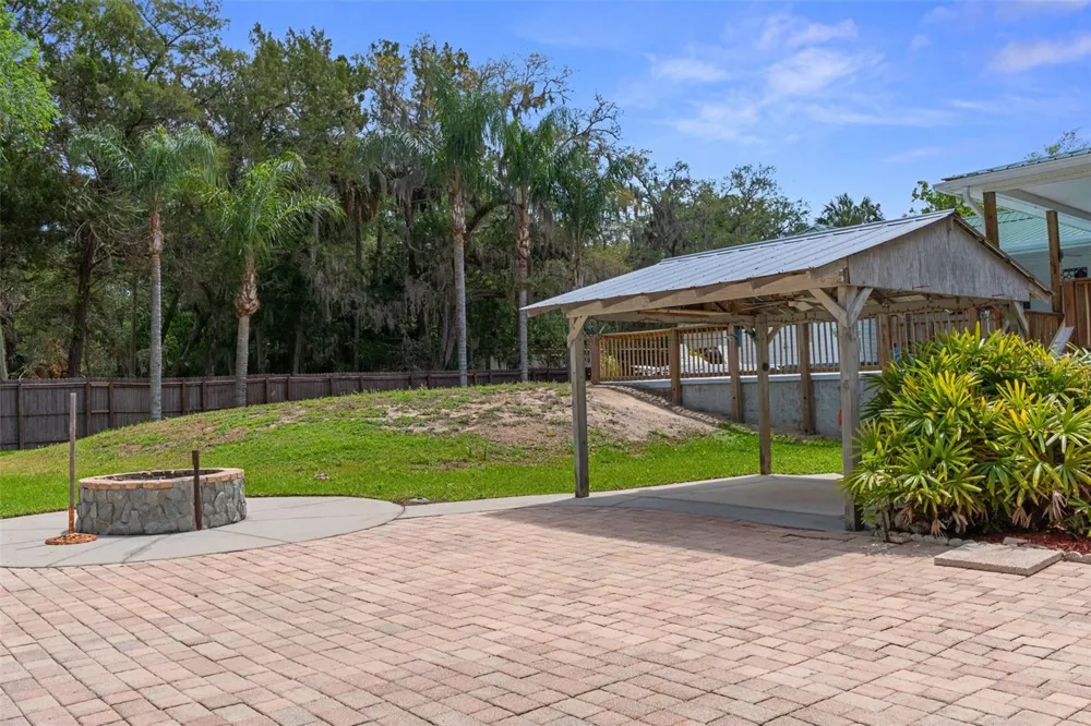 5447 S BOULEVARD DRIVE Homosassa, FL 34448