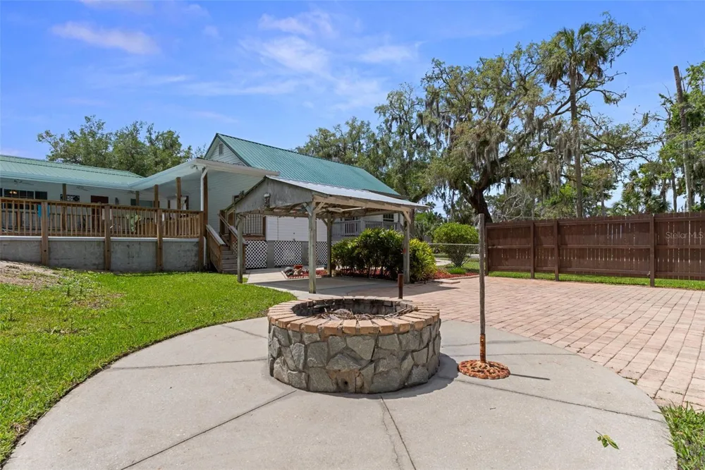 5447 S BOULEVARD DRIVE Homosassa, FL 34448