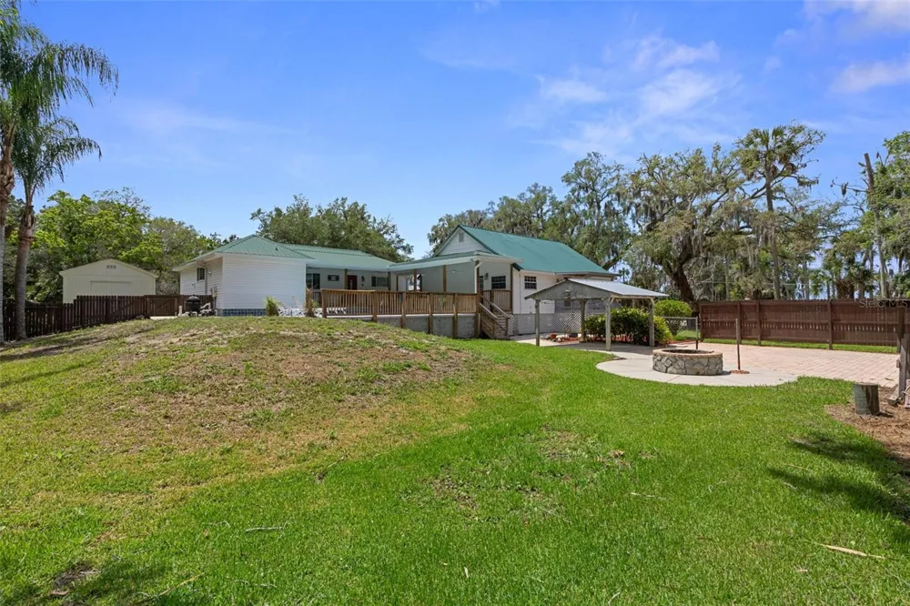5447 S BOULEVARD DRIVE Homosassa, FL 34448