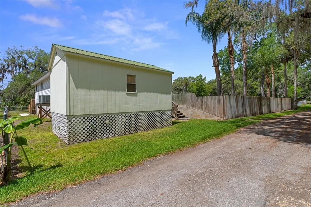 5447 S BOULEVARD DRIVE Homosassa, FL 34448