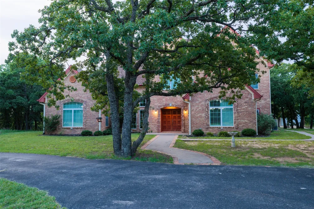 6831 State Highway 175 Montague, TX 76251
