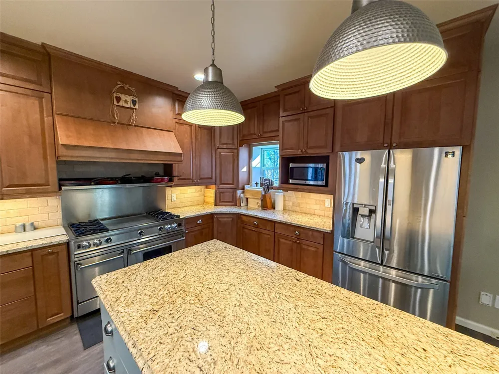 6831 State Highway 175 Montague, TX 76251