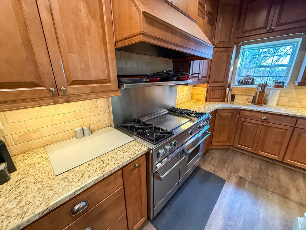 6831 State Highway 175 Montague, TX 76251