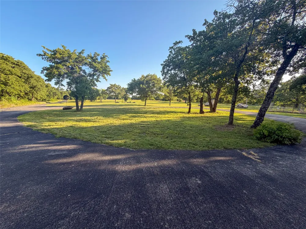 6831 State Highway 175 Montague, TX 76251