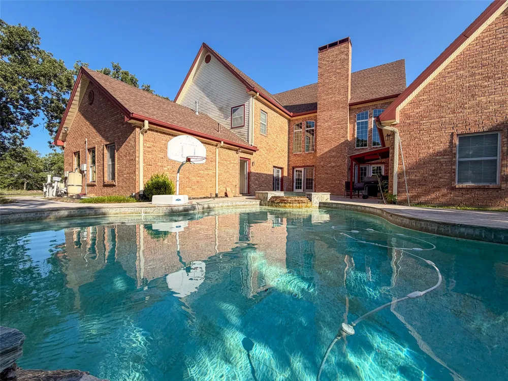 6831 State Highway 175 Montague, TX 76251