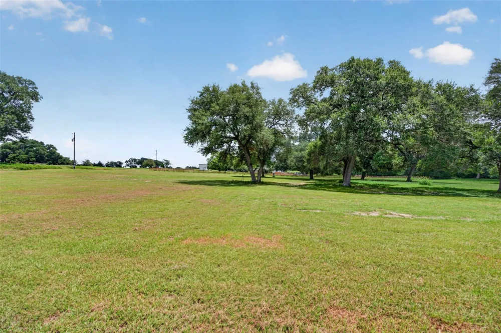 Artesian Park Lane Brenham, TX 77833