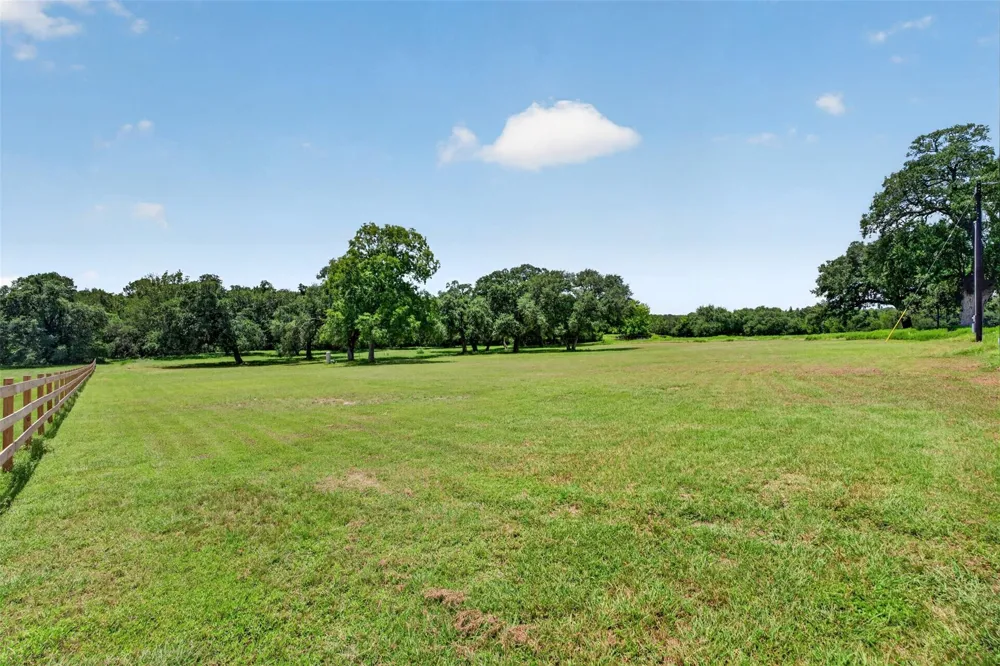 Artesian Park Lane Brenham, TX 77833