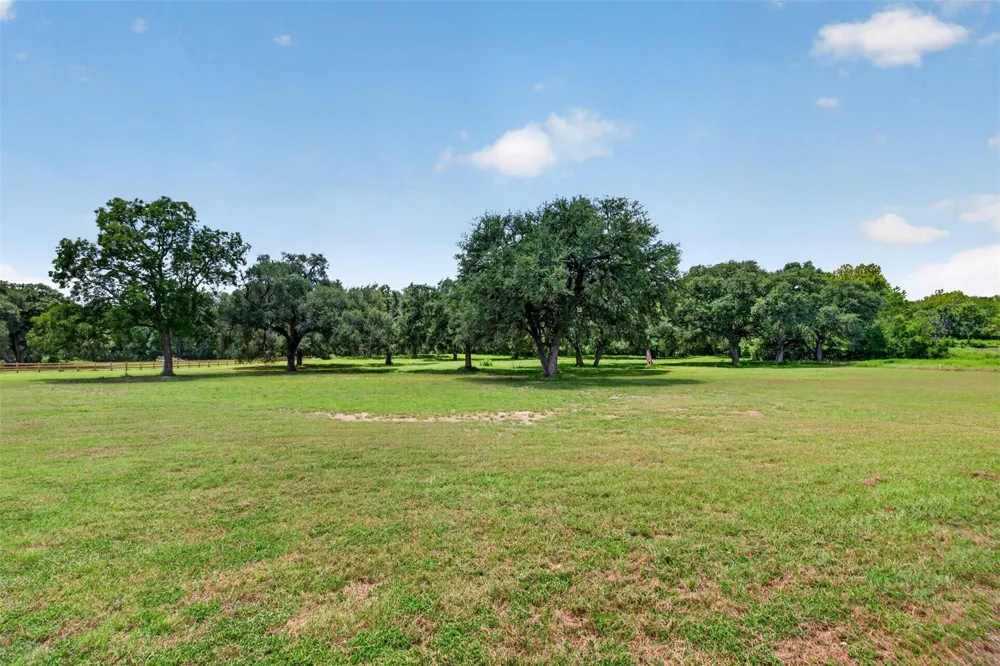 Artesian Park Lane Brenham, TX 77833