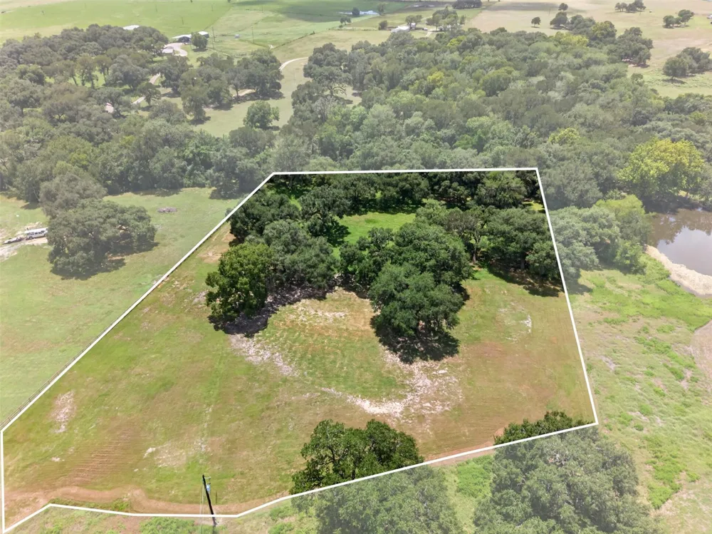 Artesian Park Lane Brenham, TX 77833