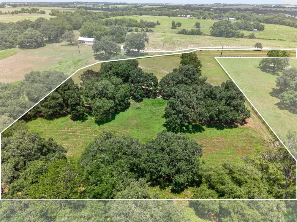 Artesian Park Lane Brenham, TX 77833