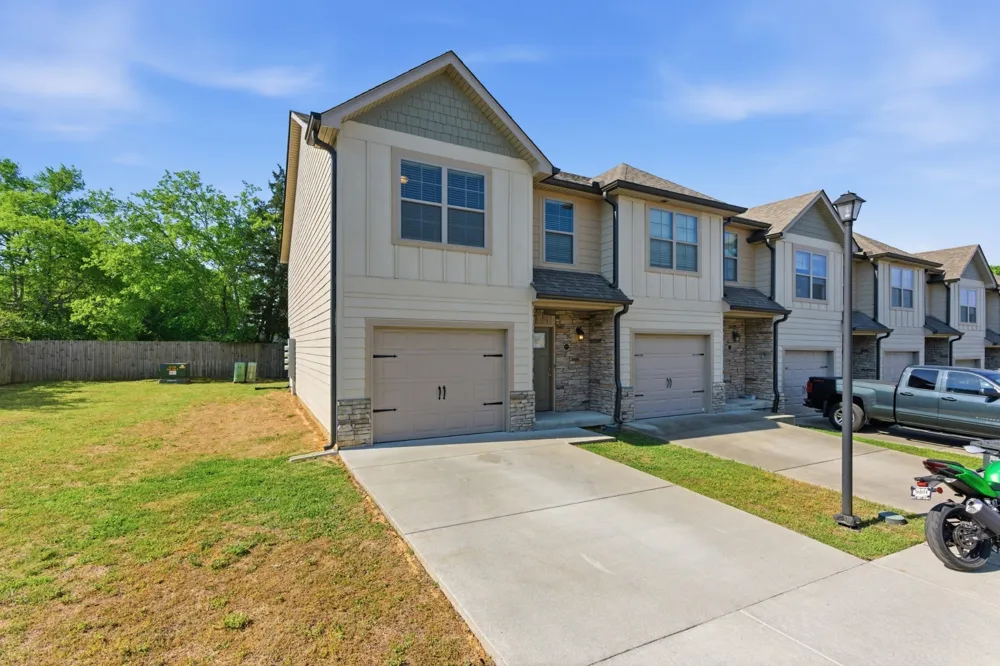 262 Signature Pl Lebanon, TN 37087