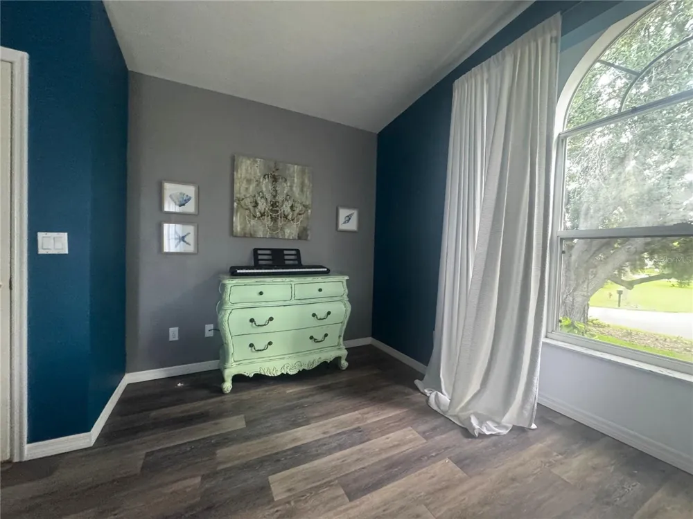 1 HARRIS CIRCLE Edgewater, FL 32141