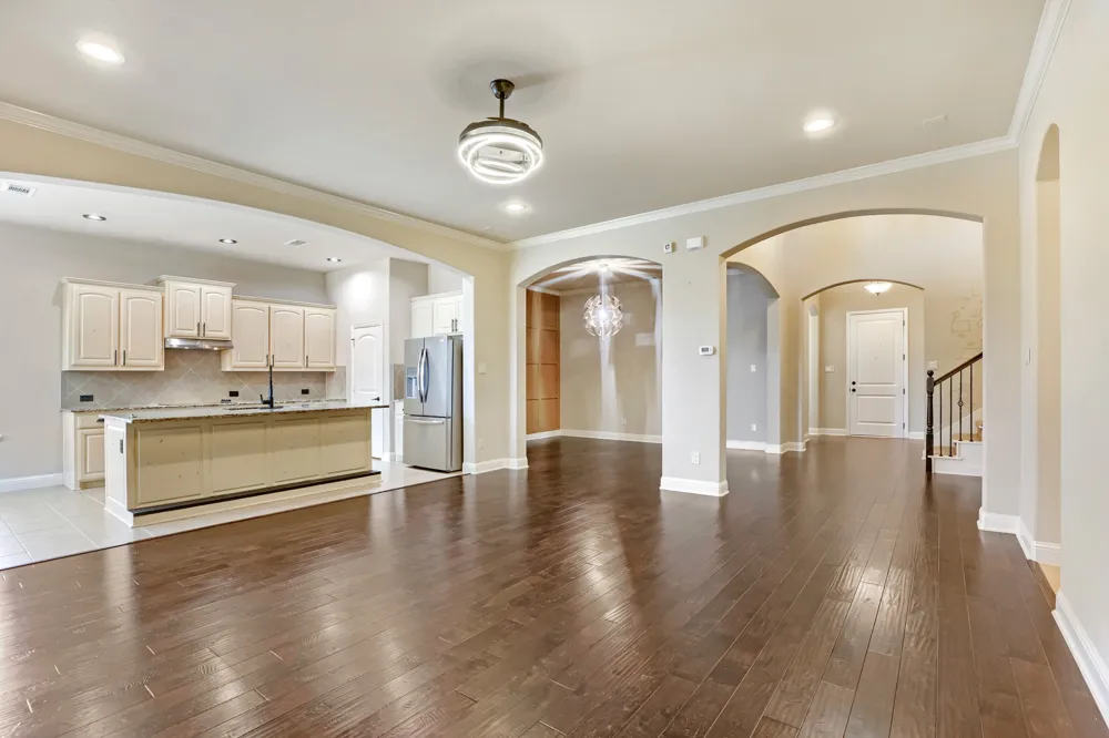 123 White Oak Lane Red Oak, TX 75154