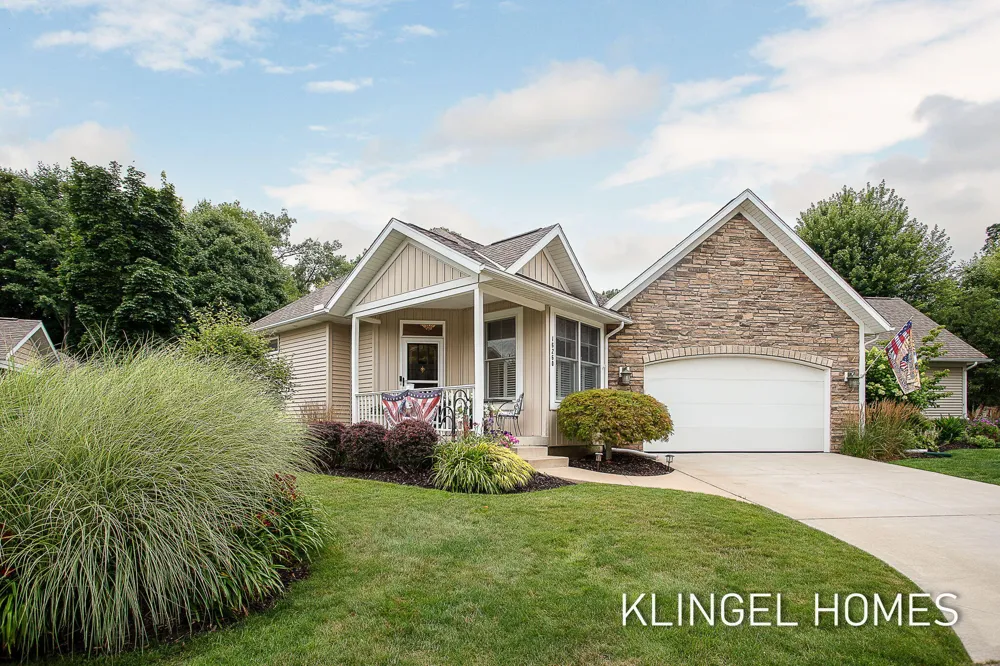 16260 Woodvale Boulevard #34 Spring Lake, MI 49456