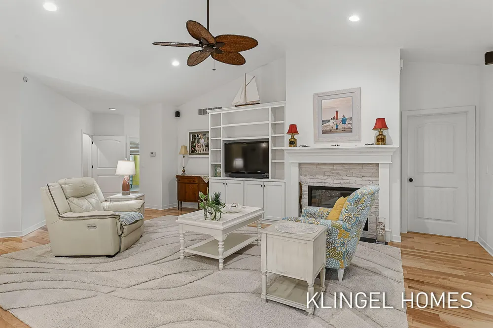 16260 Woodvale Boulevard #34 Spring Lake, MI 49456