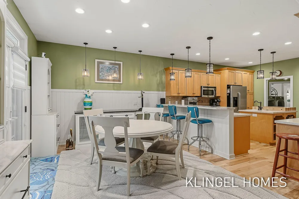 16260 Woodvale Boulevard #34 Spring Lake, MI 49456