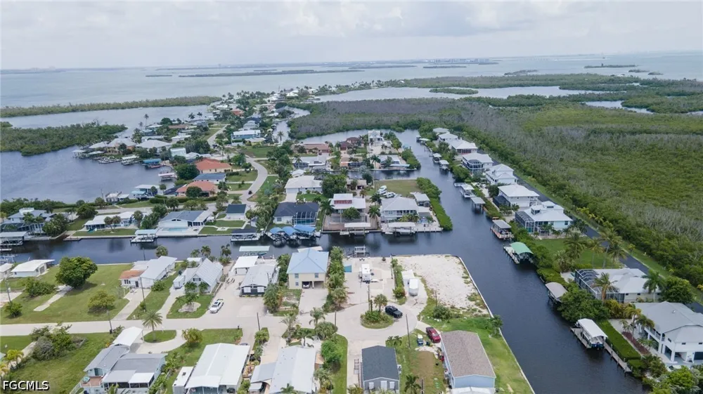 Ibis Court St James City, FL 33956