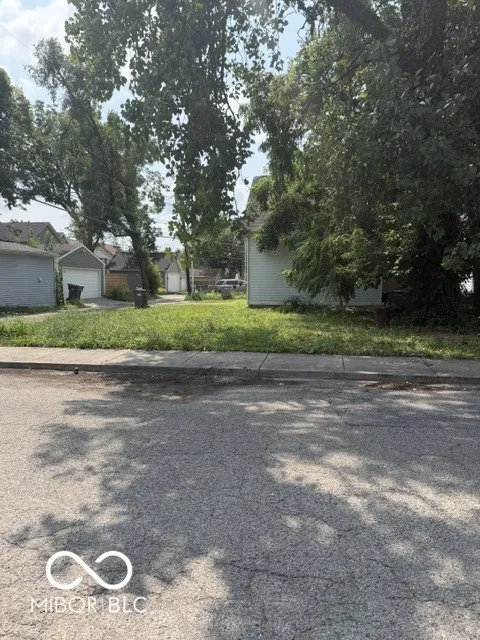 531 E 20th Street