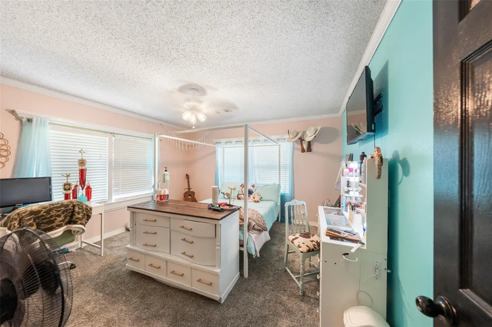 5803 5th Street Danbury, TX 77534