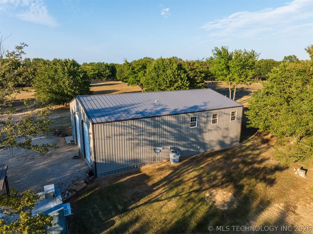 106082 3810 STREET Okemah, OK 74859