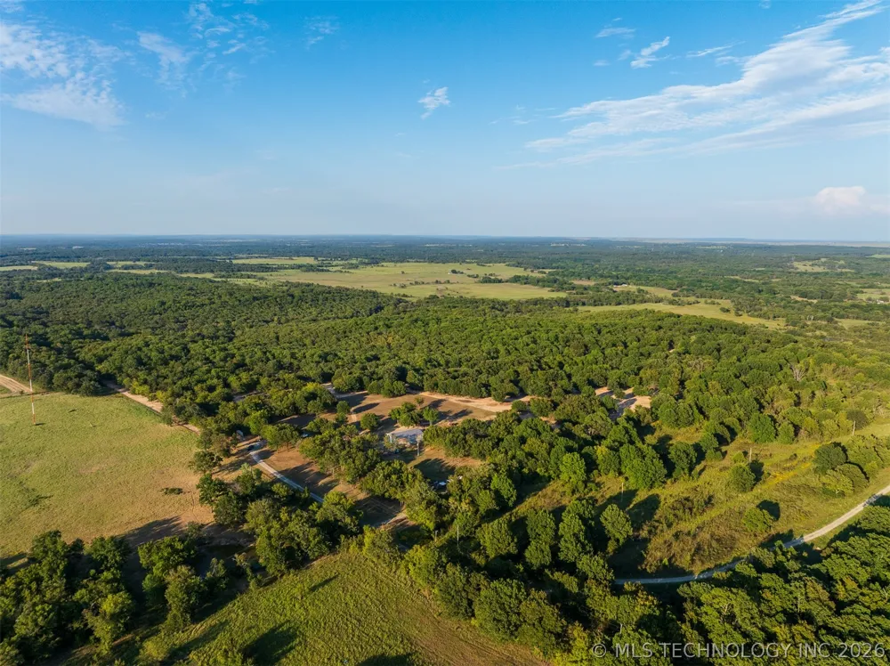 106082 3810 STREET Okemah, OK 74859