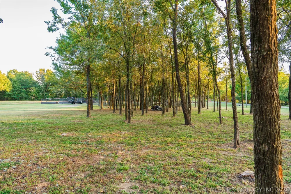 106082 3810 STREET Okemah, OK 74859