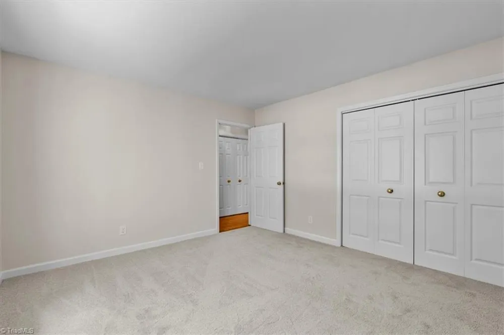 1 Brownstone Lane Greensboro, NC 27410
