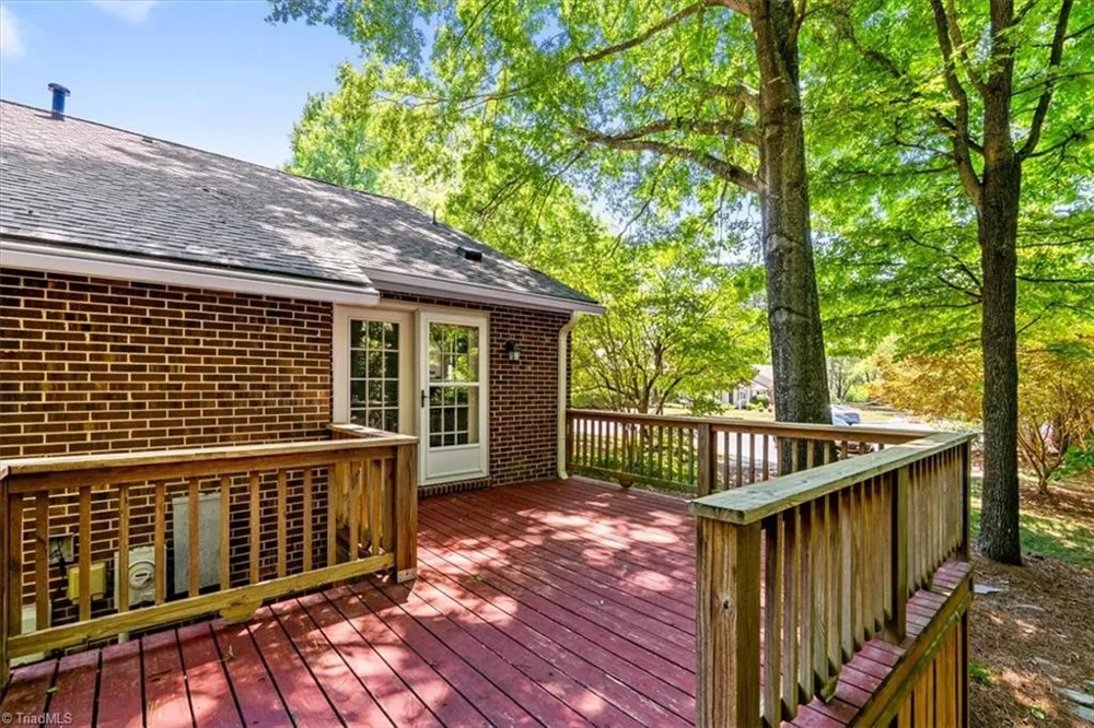 1 Brownstone Lane Greensboro, NC 27410