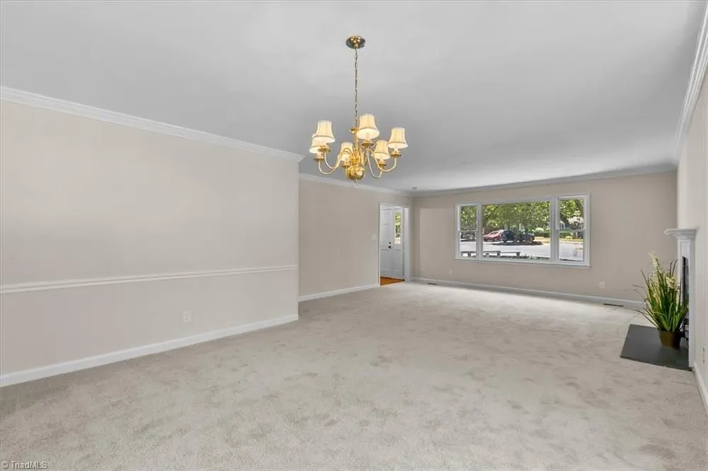 1 Brownstone Lane Greensboro, NC 27410