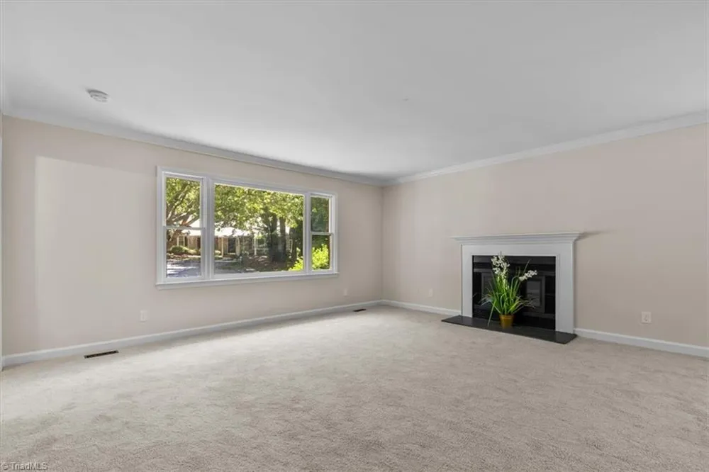 1 Brownstone Lane Greensboro, NC 27410
