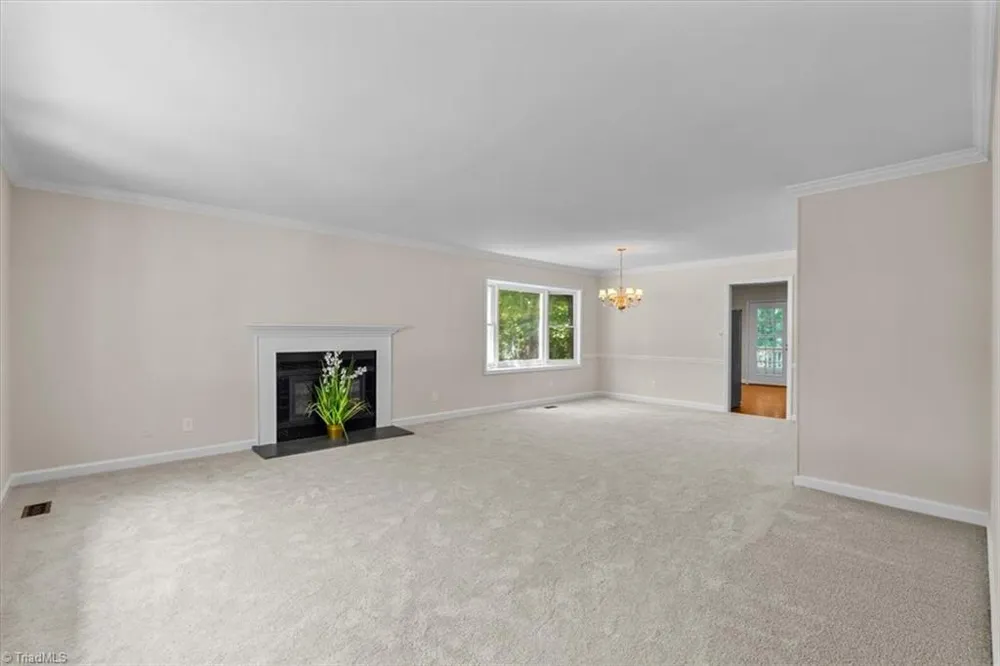 1 Brownstone Lane Greensboro, NC 27410