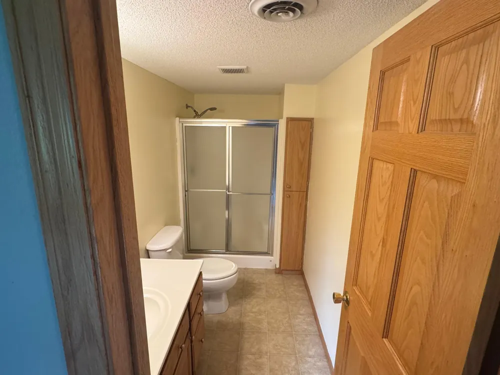 1908 Prairie Avenue SW Faribault, MN 55021
