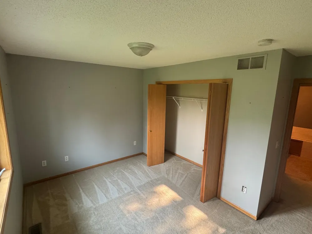 1908 Prairie Avenue SW Faribault, MN 55021