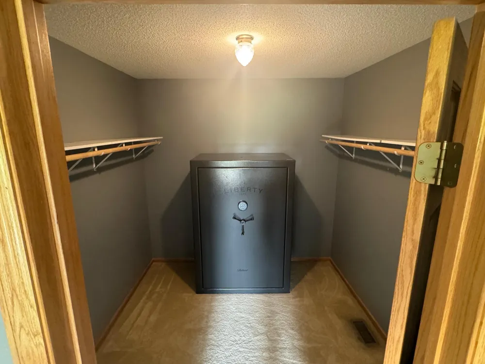 1908 Prairie Avenue SW Faribault, MN 55021