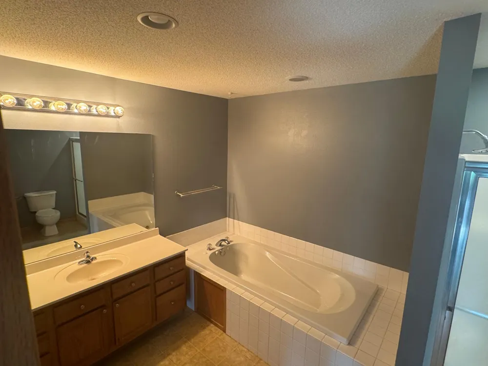 1908 Prairie Avenue SW Faribault, MN 55021