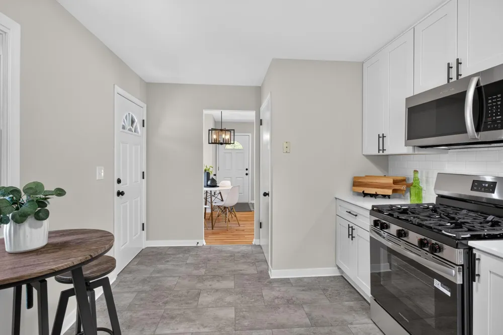 7070 Claude Avenue Inver Grove Heights, MN 55076