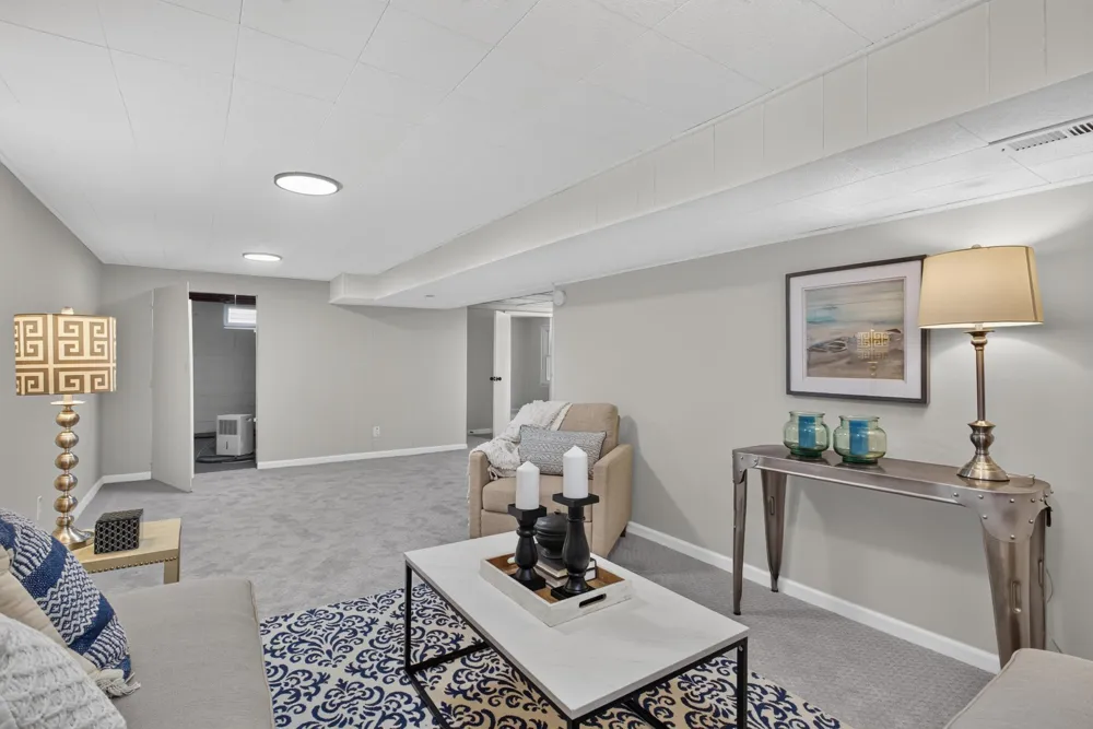 7070 Claude Avenue Inver Grove Heights, MN 55076