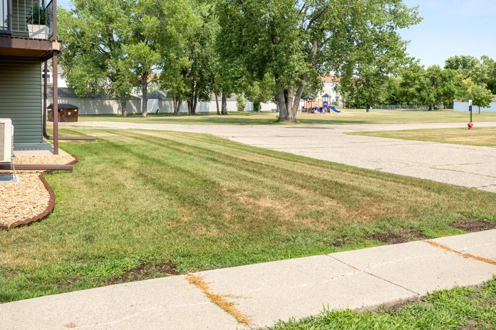 2402 18th Street S #2 Fargo, ND 58103