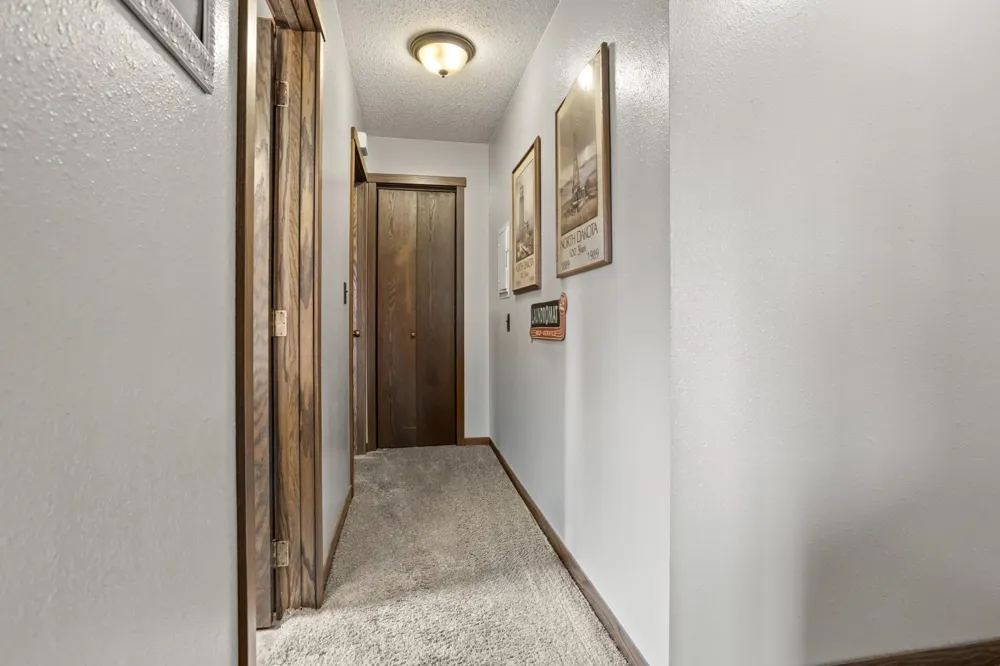 2402 18th Street S #2 Fargo, ND 58103