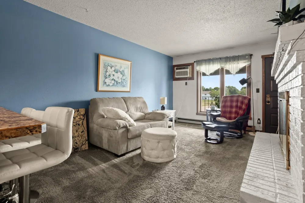2402 18th Street S #2 Fargo, ND 58103