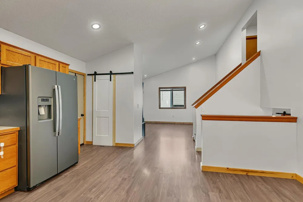 6089 Mill Run Road Monticello, MN 55362