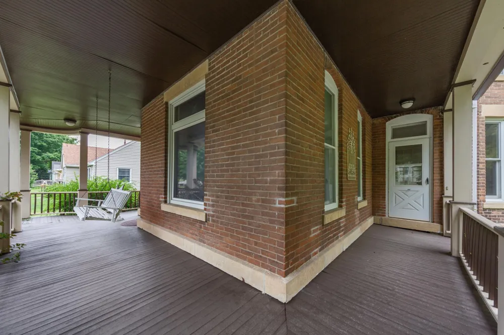 322 Wheeler Avenue North Mankato, MN 56003