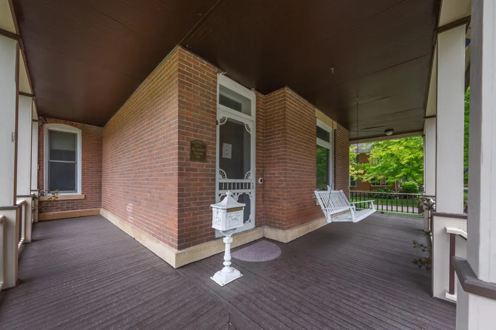 322 Wheeler Avenue North Mankato, MN 56003