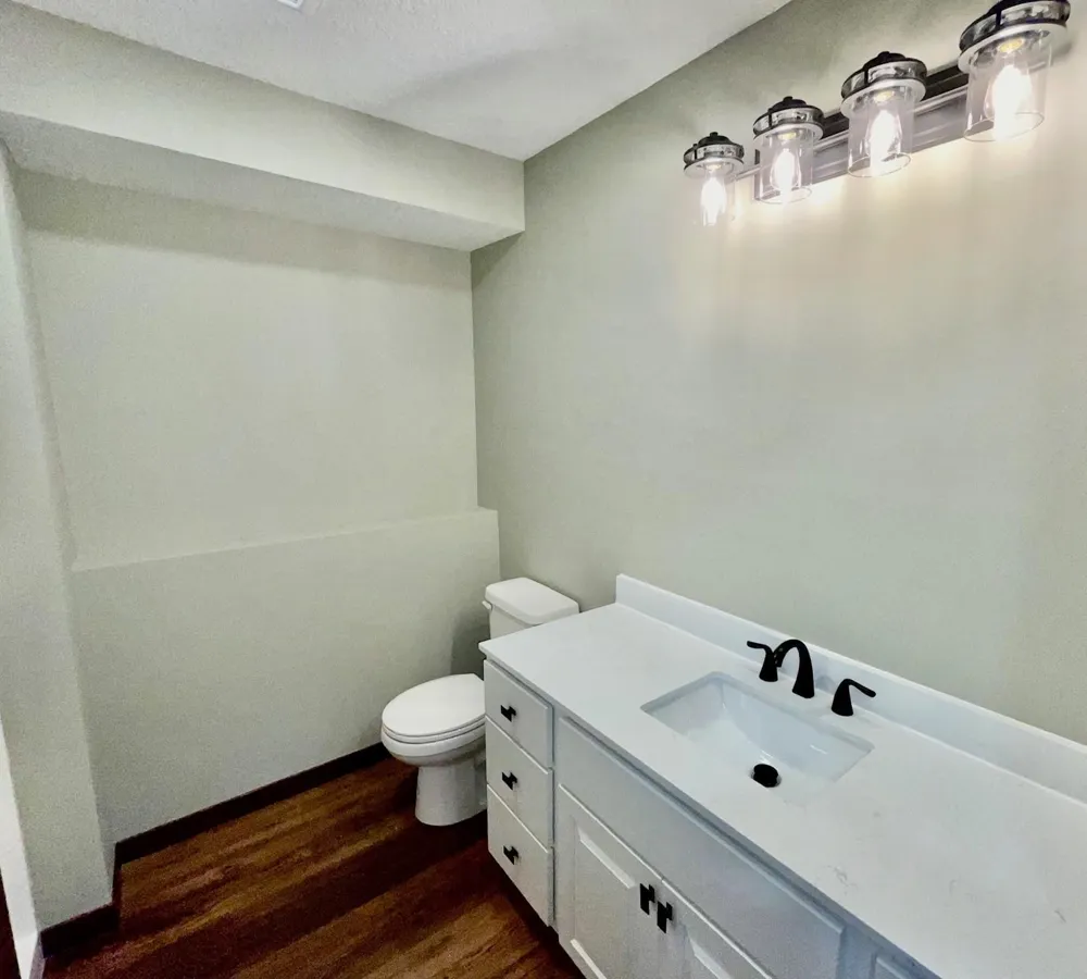 201 25th Street SW Austin, MN 55912