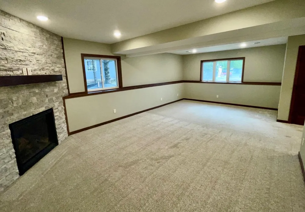 201 25th Street SW Austin, MN 55912
