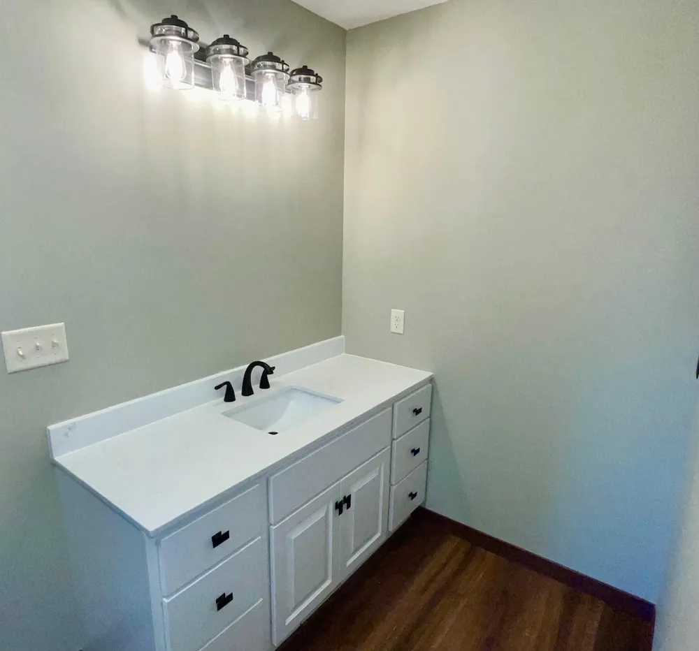 201 25th Street SW Austin, MN 55912