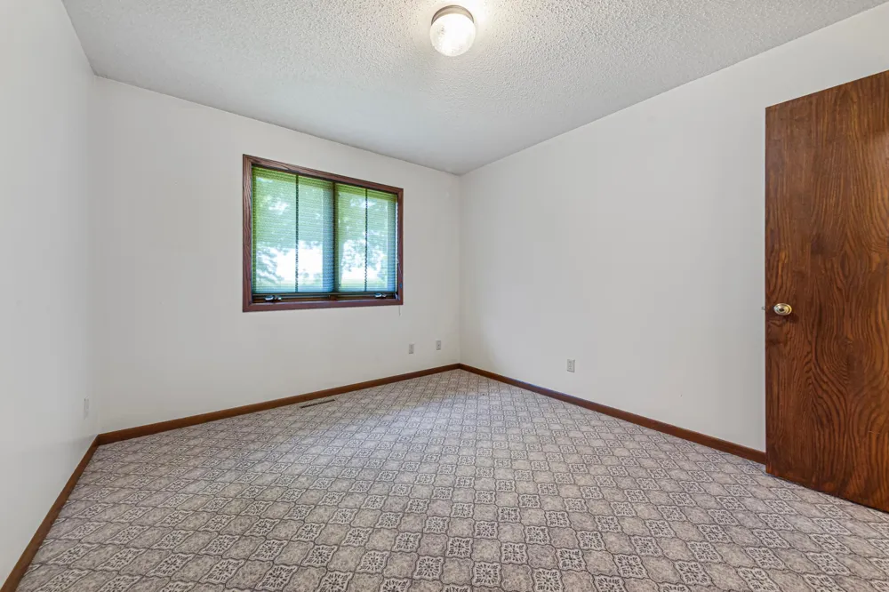5177 255th Street E Faribault, MN 55021
